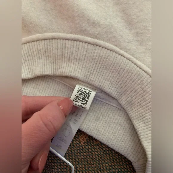 NWOT ADIDAS SPORTSWEAR ESSENTIALS 3-STRIPES HALF-NECK FLEECE SWEATSHIRT - L - Picture 15 of 16